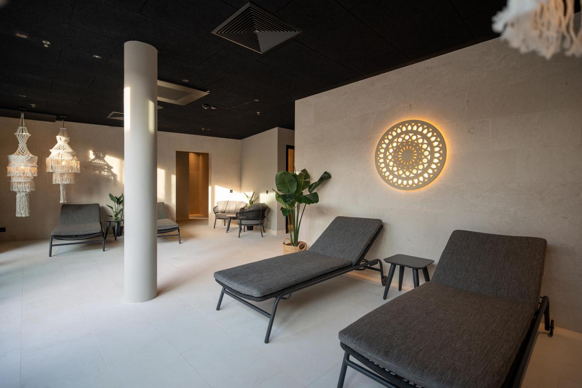 Blu Mare Hotel Новиград Екстериор снимка